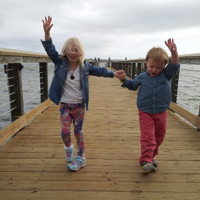 182977_10152104193399197_1432073728_n